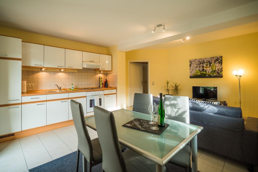 Ferienwohnung Am Edelberg Enkirch Bagian luar foto