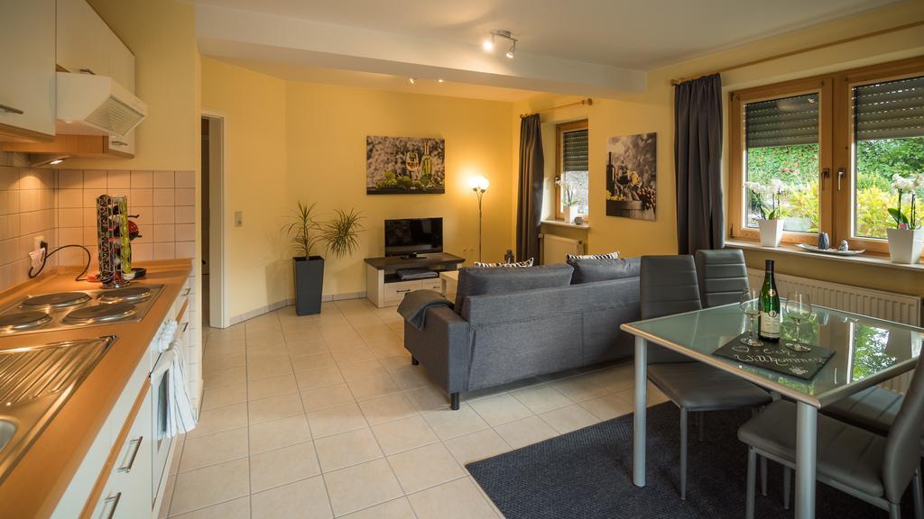 Ferienwohnung Am Edelberg Enkirch Bagian luar foto